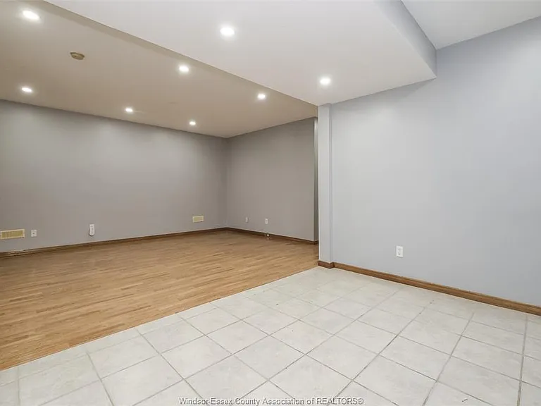 2643 Carissa Ave #LOWER — Photo 10