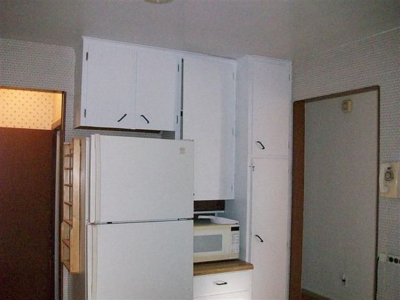 5th image of 13465 Cone St