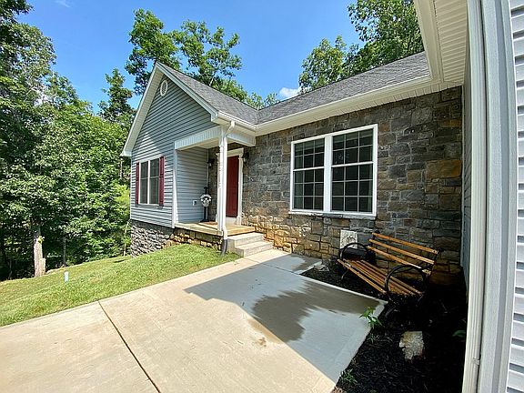 4th image of 285 John Lemley Ln