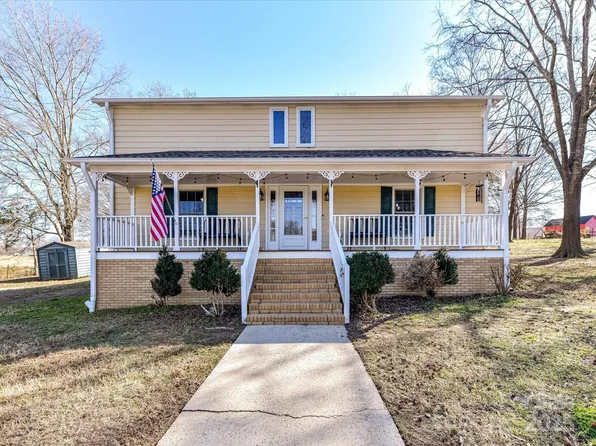 2021 Witmore Rd, Wingate, NC 28174