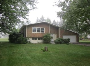 343 E Cumberland St, Berlin, WI 54923