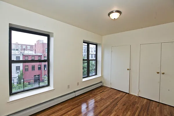 Rented by Compass | media 7