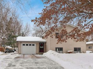 505 Nelson Ct, Northfield, MN 55057