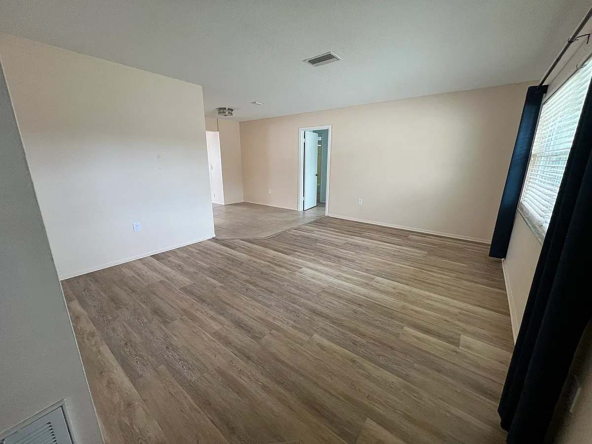 Living Room - 3710 Wilkinson Rd