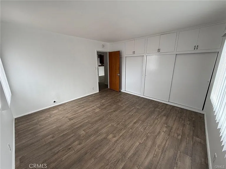 425 Allen Ave #D — Photo 7