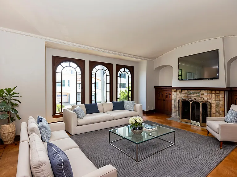 virtual furniture photo