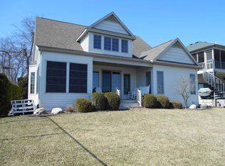 204 N Front St, Syracuse, IN 46567
