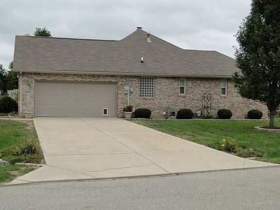 2 car side load garage