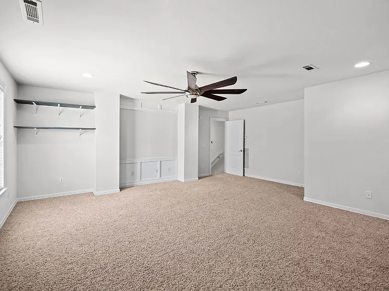 1514 NE Young Ave — Photo 24