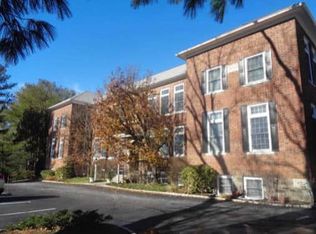 20 Whippoorwill Rd E, Armonk, NY 10504