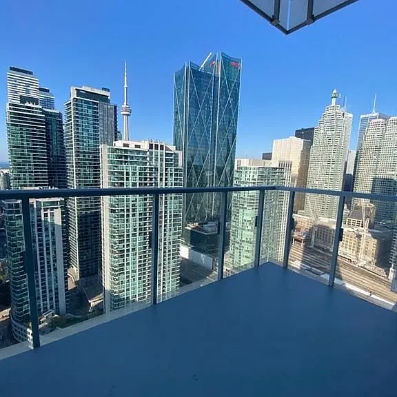 28 Freeland St #3403 — Photo 12