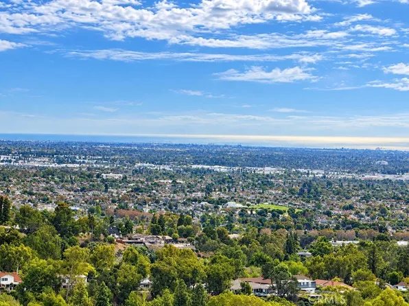 15931 Aurora Crest Dr, Whittier, CA 90605