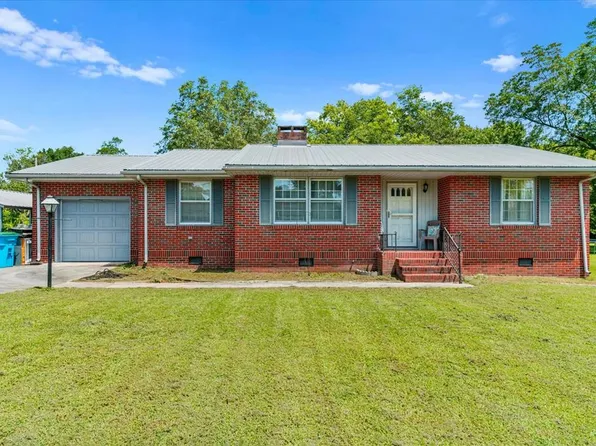 601 Beulah Dr, Dalton, GA 30721