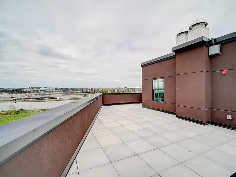 486 Market St #402D — Photo 17