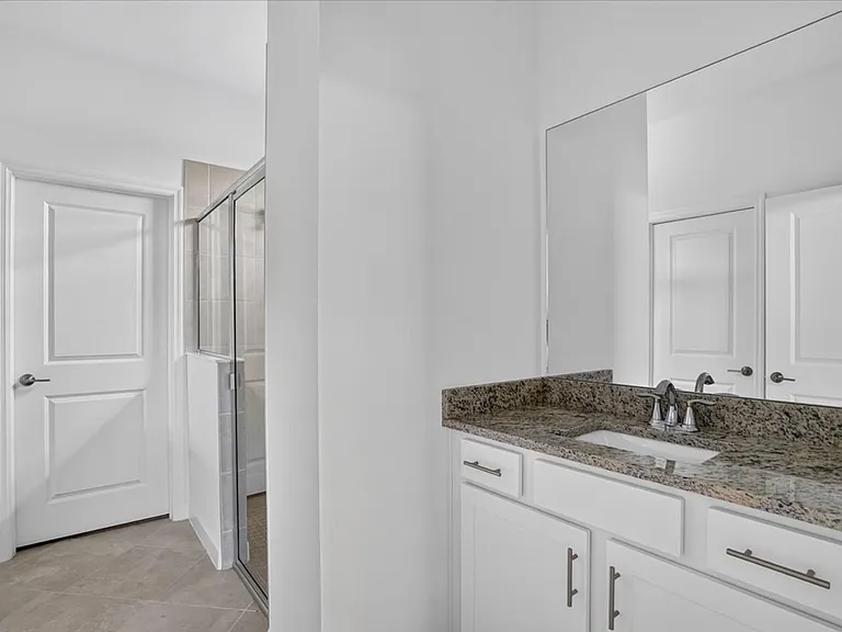 5316 Crystal Harbor Cv — Photo 23