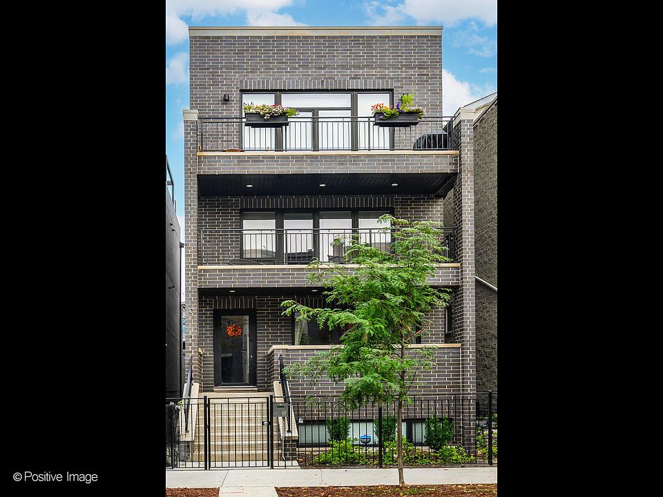 1st image of 1107 N Paulina St #1