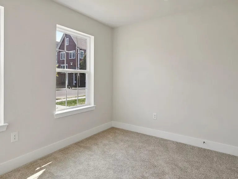 238 Cooper St — Photo 14