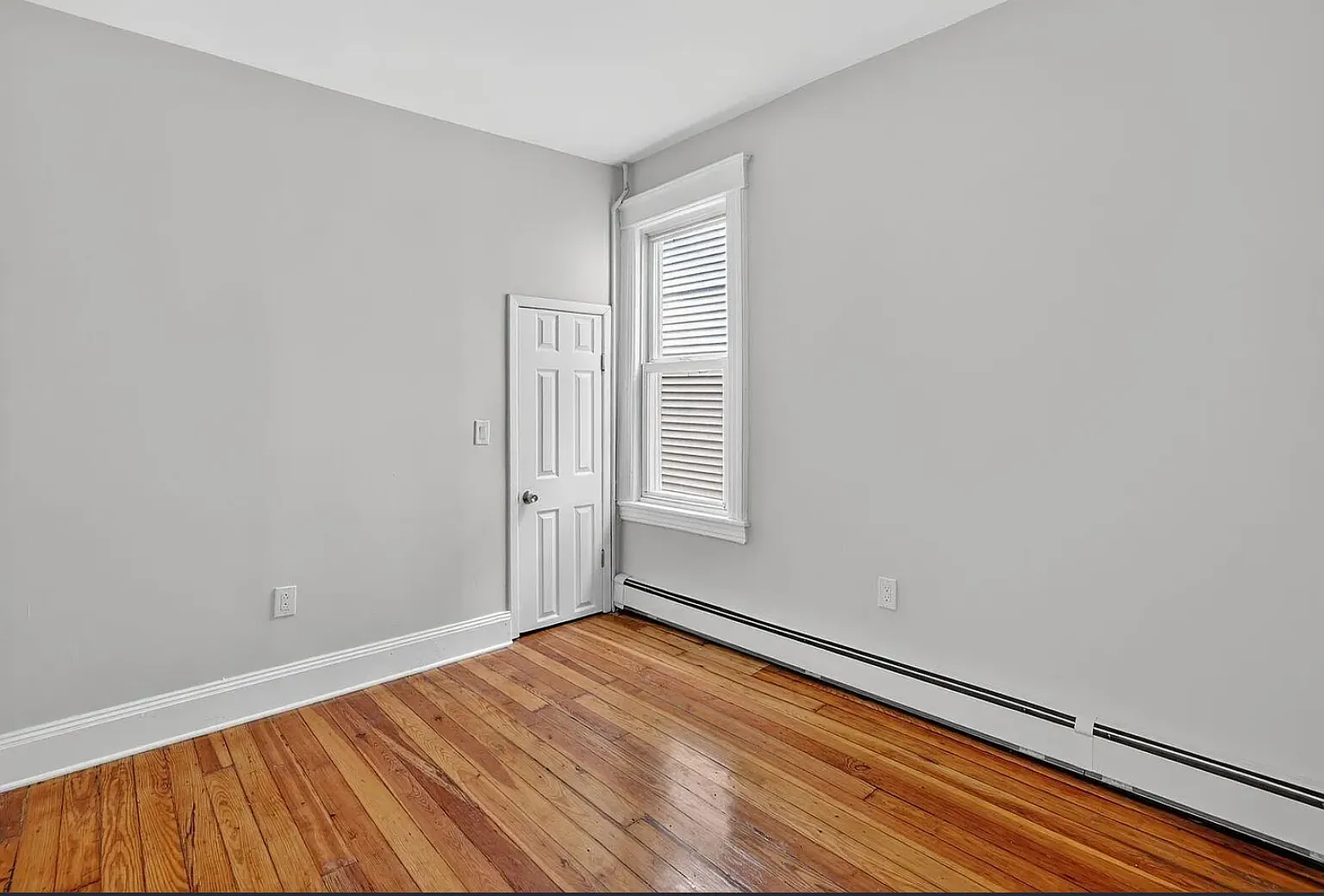 107 Brown Place - 1 — Photo 4