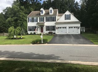 83 Ashberry Ln, Coatesville, PA 19320