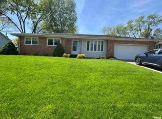 2819 N Lehman Rd, Peoria, IL 61604