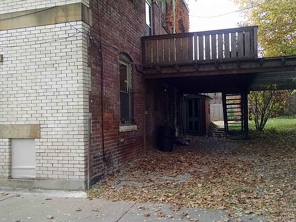 5th image of 5400 Franklin Blvd