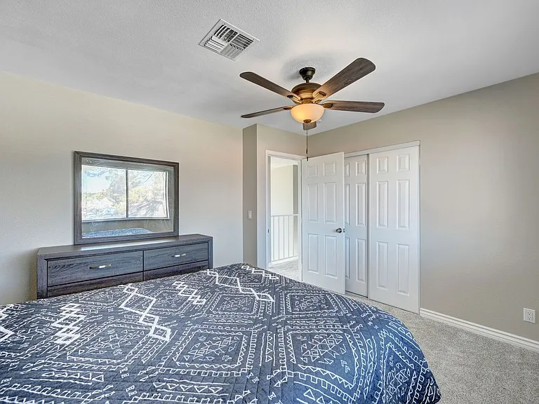 2247 Marlboro Dr — Photo 24