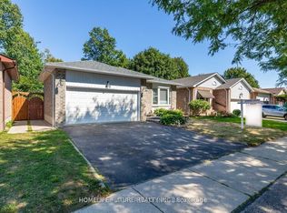 45 Regency Cres, Whitby, ON L1N 7K8