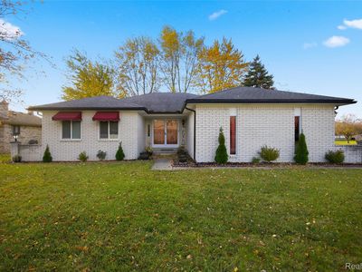 40645 Heatherlea Ct, Clinton Township, MI, 48038