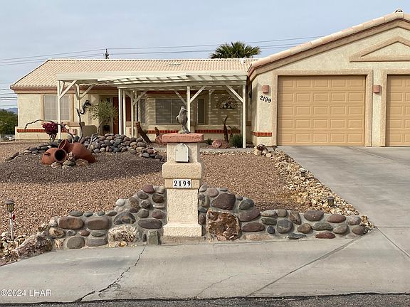 3rd image of 2199 Bombay Dr