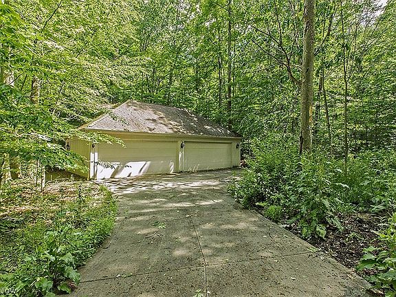 4th image of 6612 Limberlost Trl