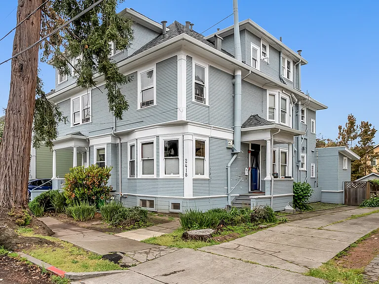 2418 Atherton St #4 — Photo 9