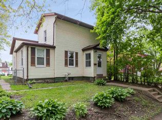711 E Bloomington St, Iowa City, IA 52245