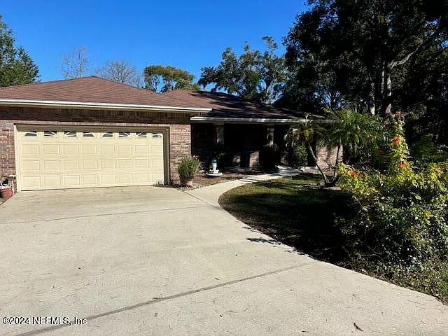 10111 Bradley Rd — Photo 1