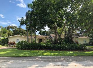 6940 SW 96th St, Pinecrest, FL 33156