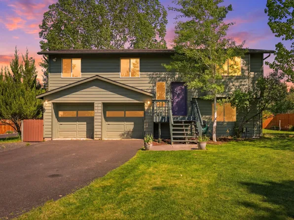 220 N Rope Pl, Sisters, OR 97759