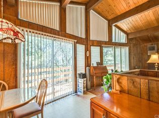 2756 Circle Dr, Running Springs Area, CA 92382