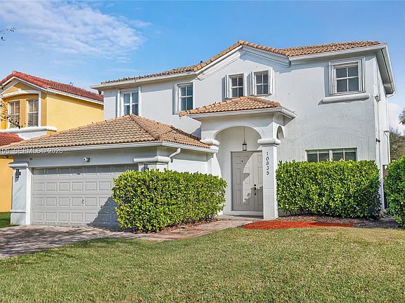 2nd image of 10835 SW 245th St