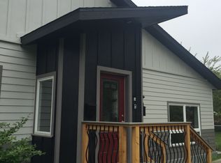 1402 W 11th Ave #B, Anchorage, AK 99501