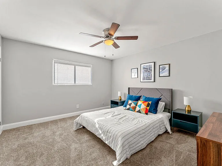Balfour East Lake — Photo 40