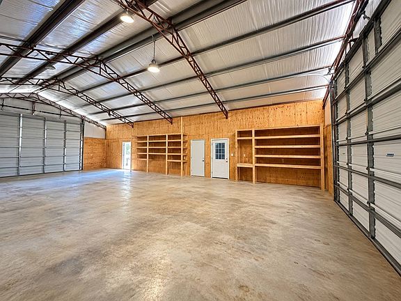 3rd image of 8360 Sparta Rd