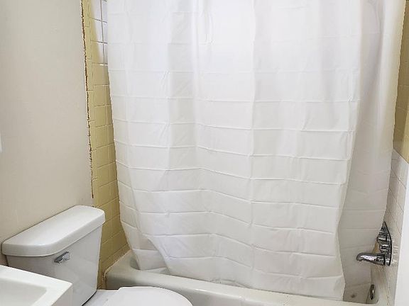 5th image of 350 N 35th St APT 1