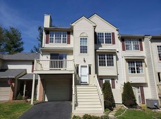 10218 Faire Commons Ct, Burke, VA 22015