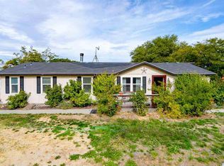 19204 W Yakitat Pl, Benton City, WA 99320