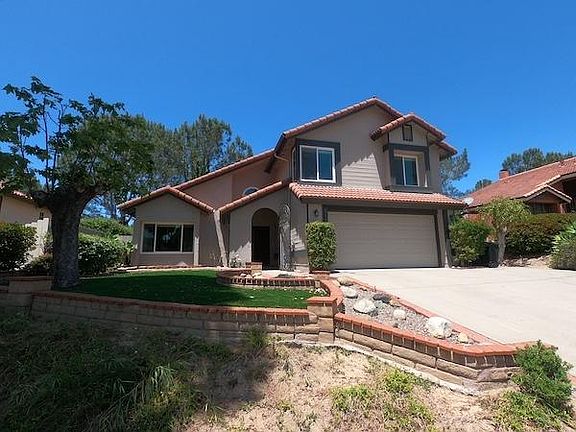 2nd image of 1122 Paseo Marguerita