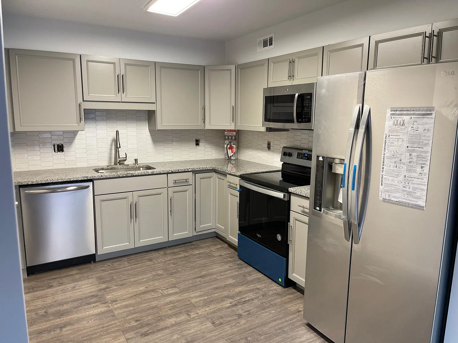 229 Willow Turn #B photo 1