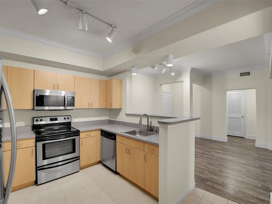 533 NE 3rd Ave APT 531, Fort Lauderdale, FL 33301