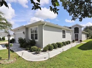 20512 Queen Alexandra Dr, Leesburg, FL 34748
