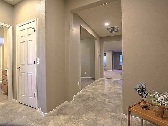 3rd image of 2132 Coyote Creek Trl
