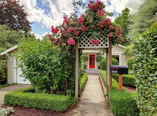 3960 SW Freeman St, Portland, OR 97219