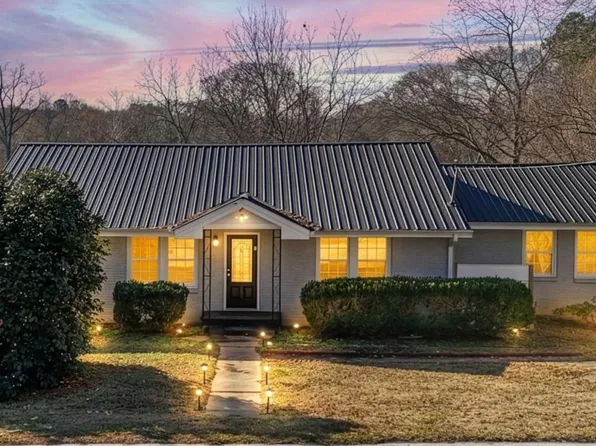 230 Danielsville St, Jefferson, GA 30549